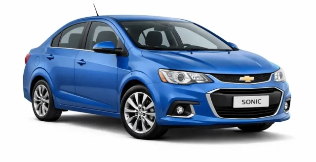 Car rental Chevrolet Aveo in Venice Marco Polo Airport